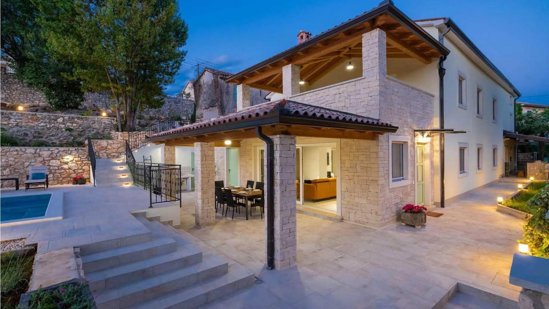 לאבין Villa Nona Nina בית נופש