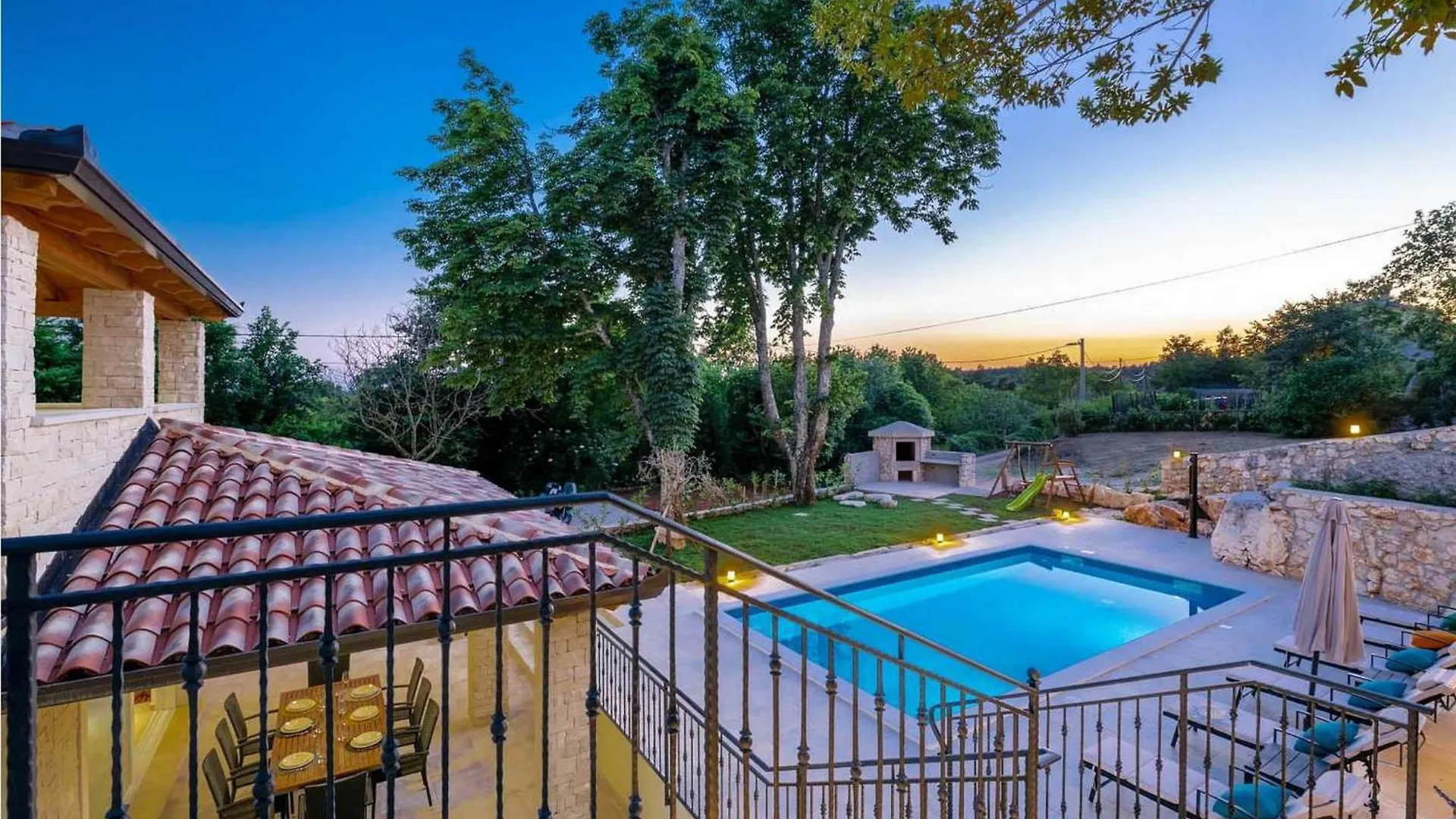 לאבין Villa Nona Nina בית נופש
